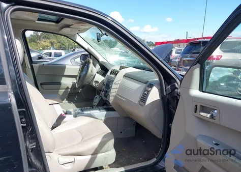 2008 Mercury Mariner Premier из США, поврежденный, VIN 4M2CU87188KJ37471